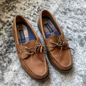 Sperry shoes